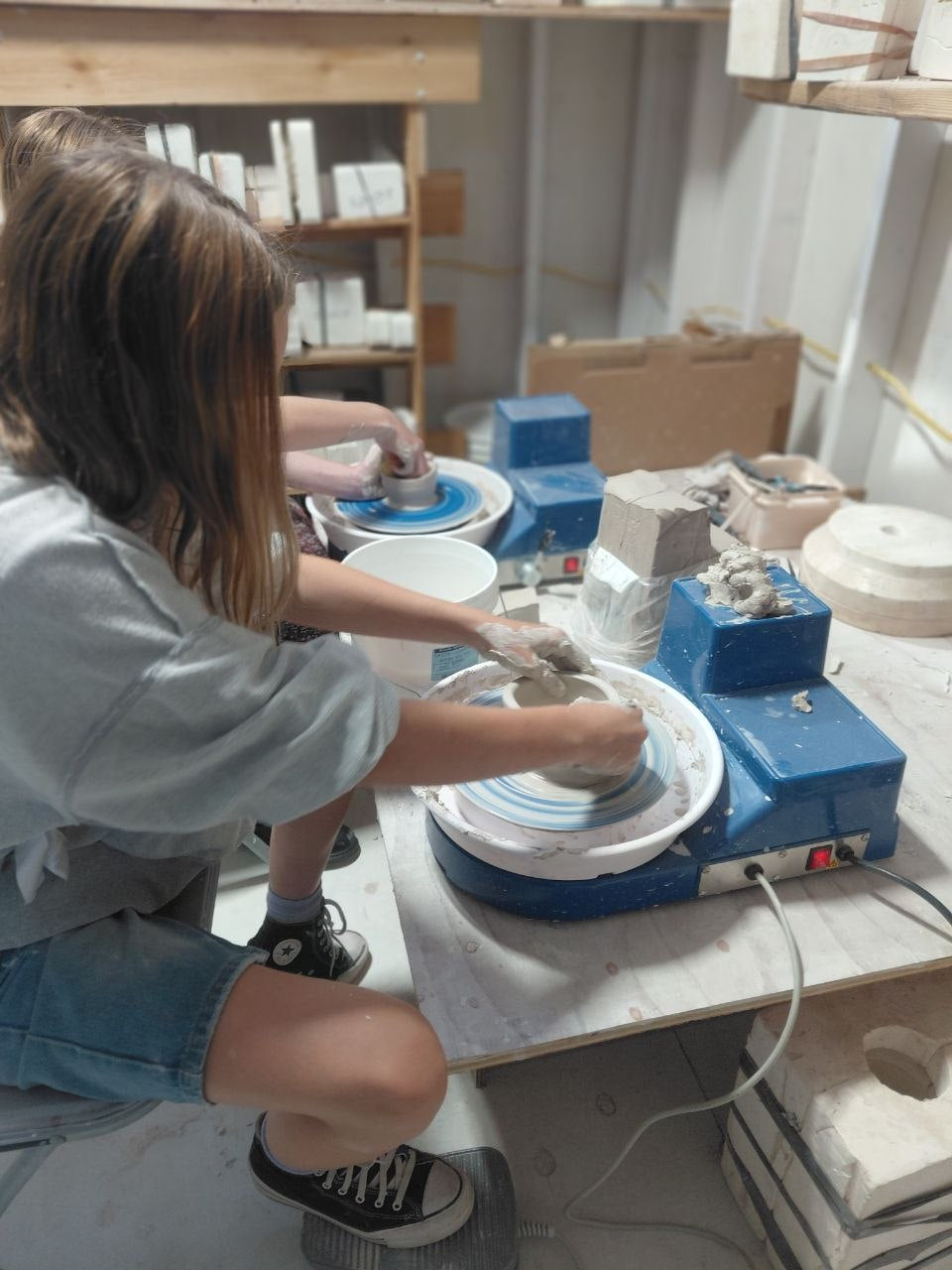 Thursday evening wheel throwing class for beginners