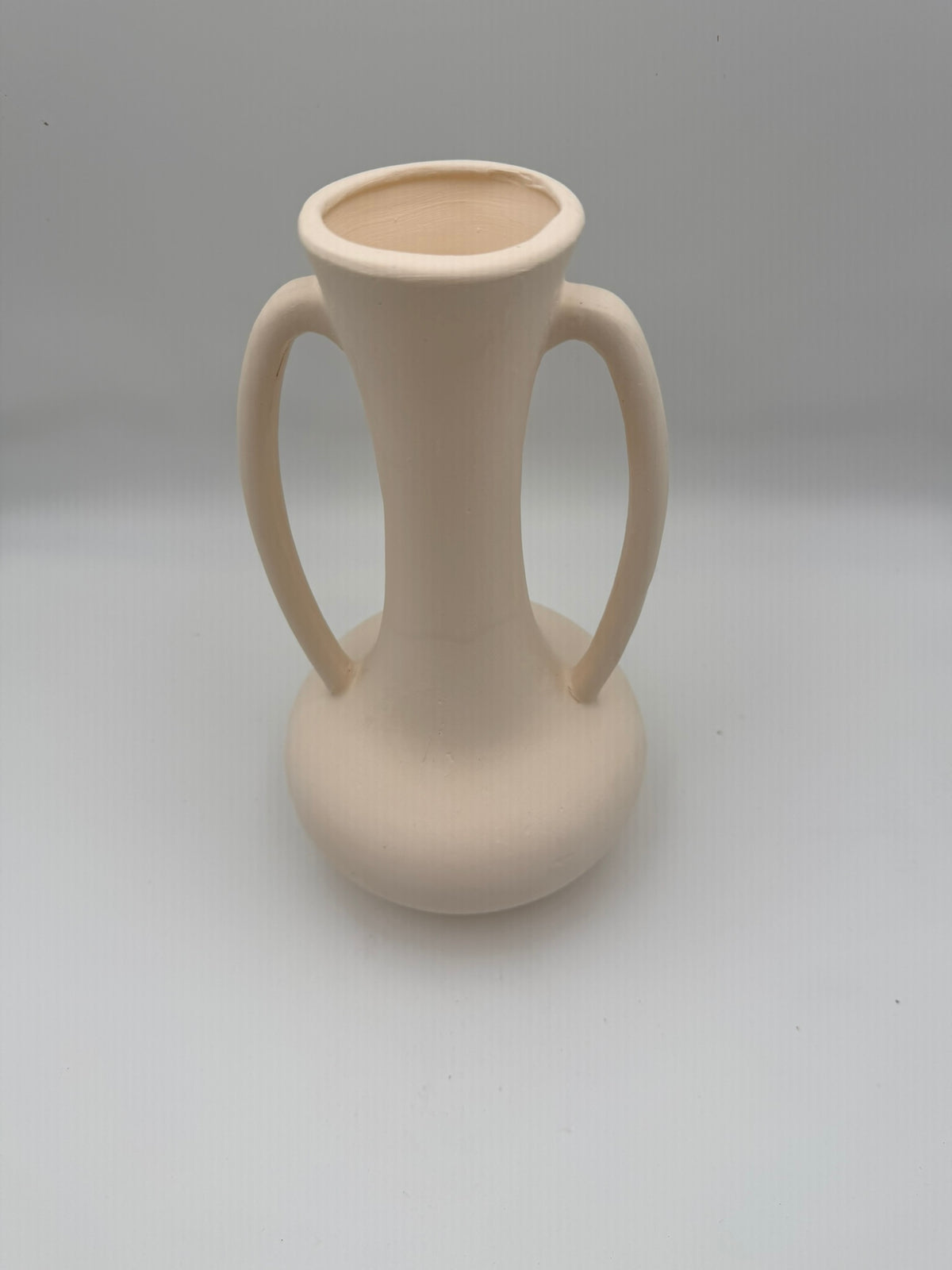 Amphora Bisque